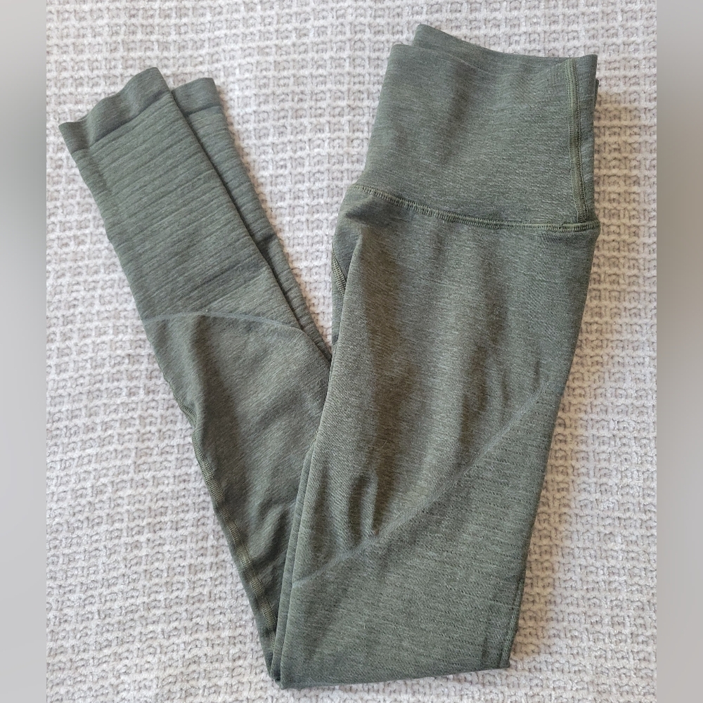 ALPHALETE LEGGINGS